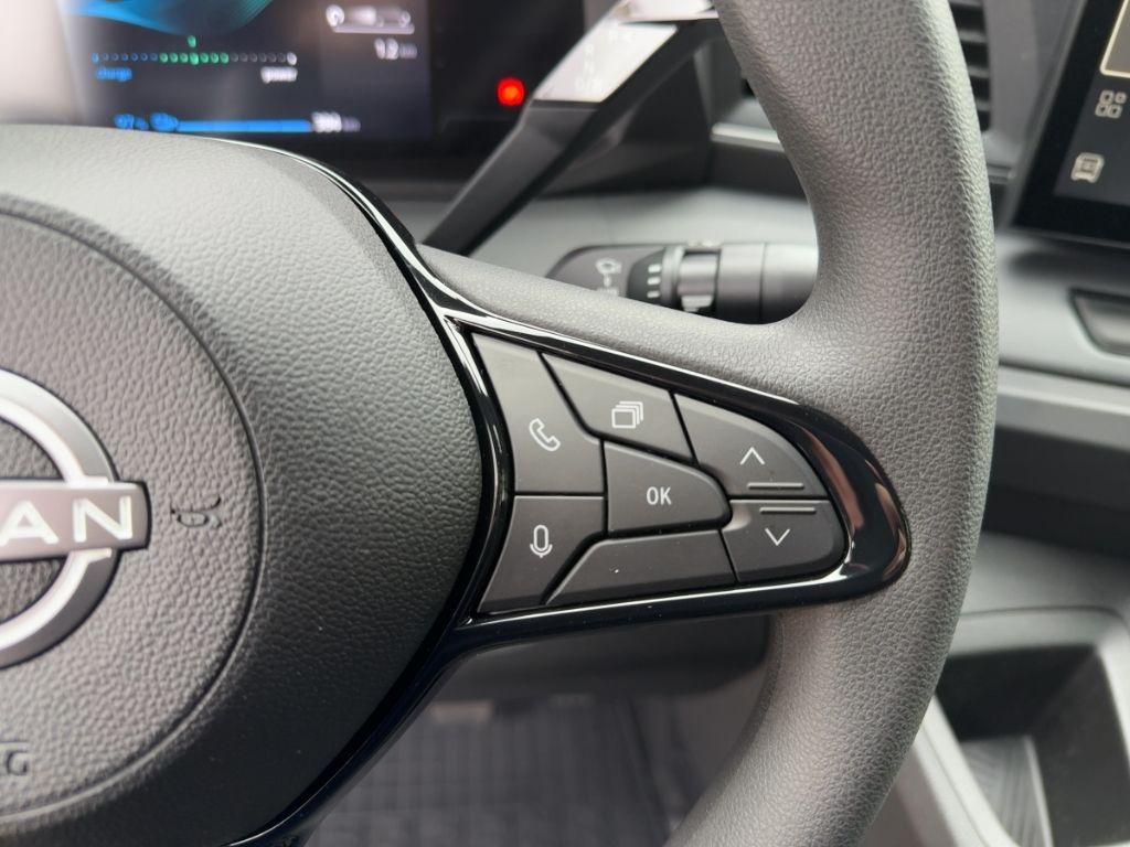 Nissan Interstar 2025