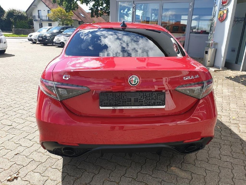 Alfa Romeo Giulia 2024