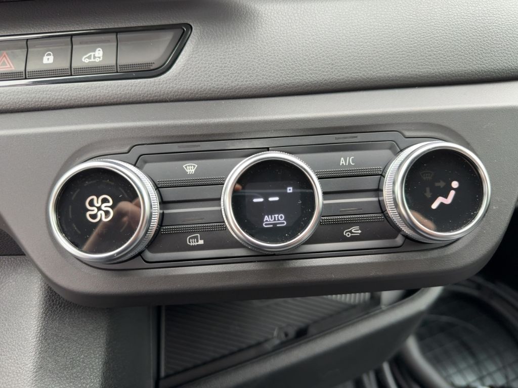 Nissan Interstar 2025