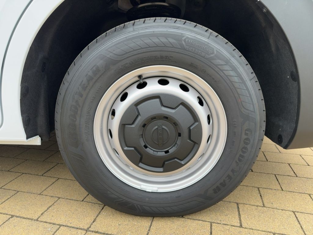 Nissan Interstar 2025