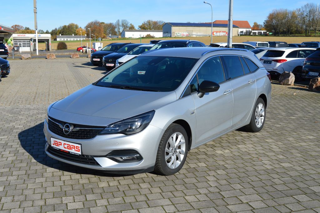 Opel Astra 2022