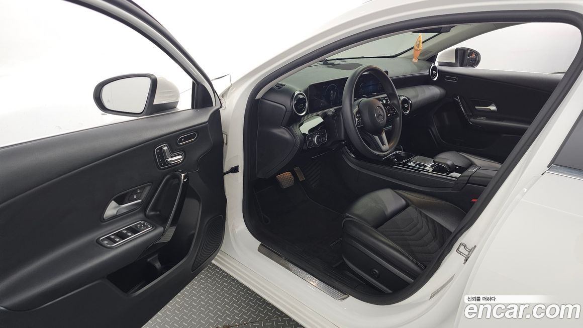 Mercedes-Benz A-Class 2019