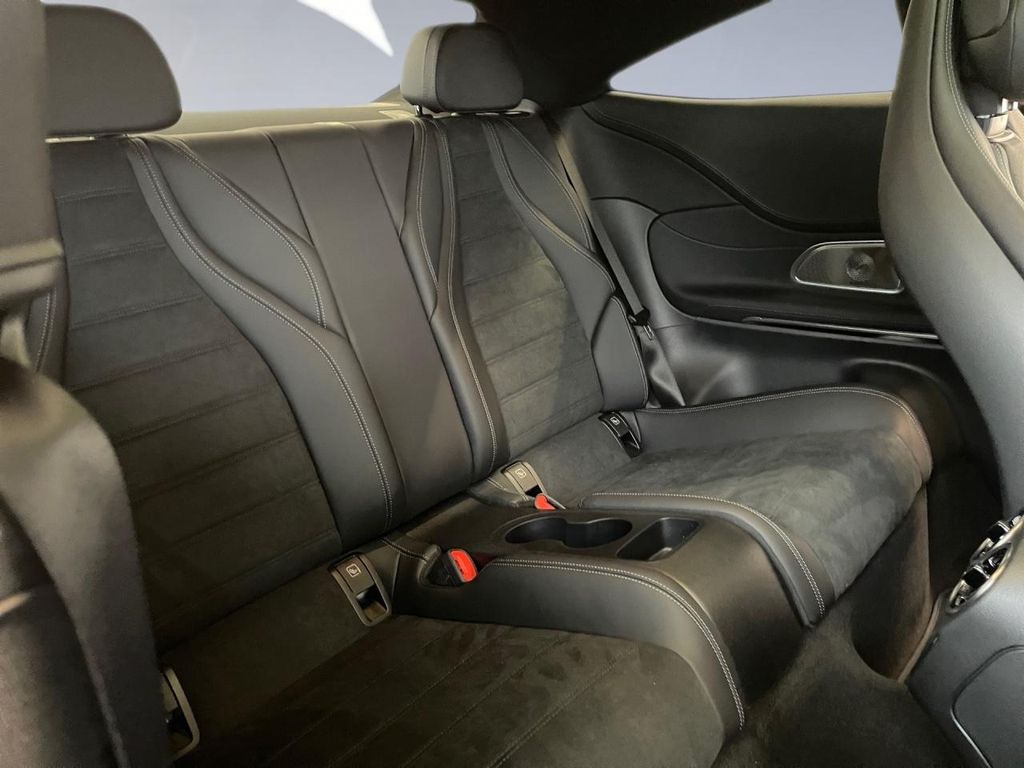 Mercedes-Benz CLE 200 2025