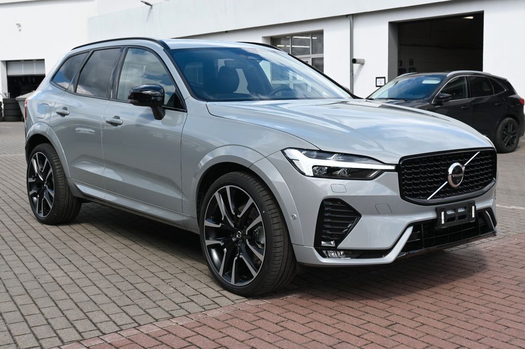 Volvo XC60 2025