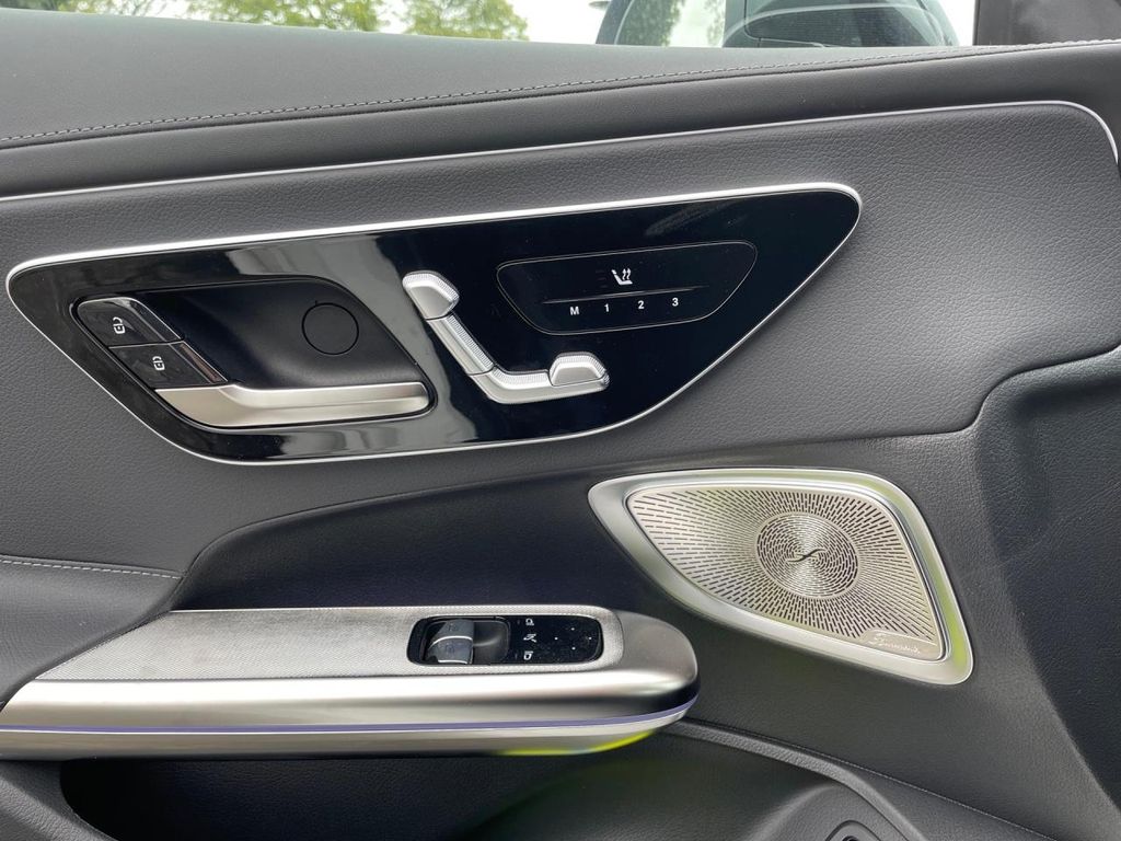 Mercedes-Benz CLE 200 2025