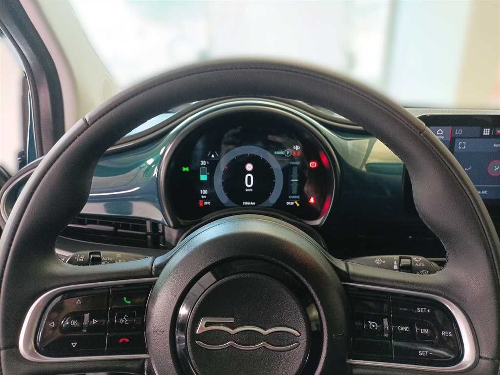 Fiat 500e 2023