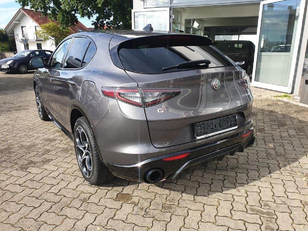 Alfa Romeo Stelvio 2024