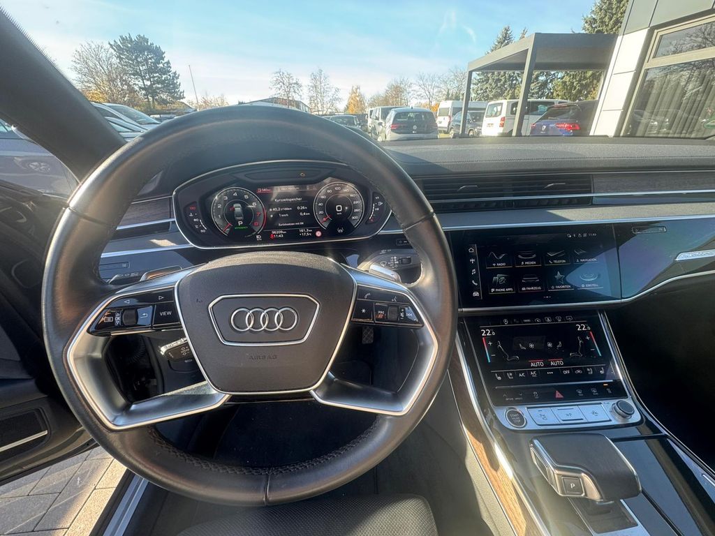 Audi A8 2022