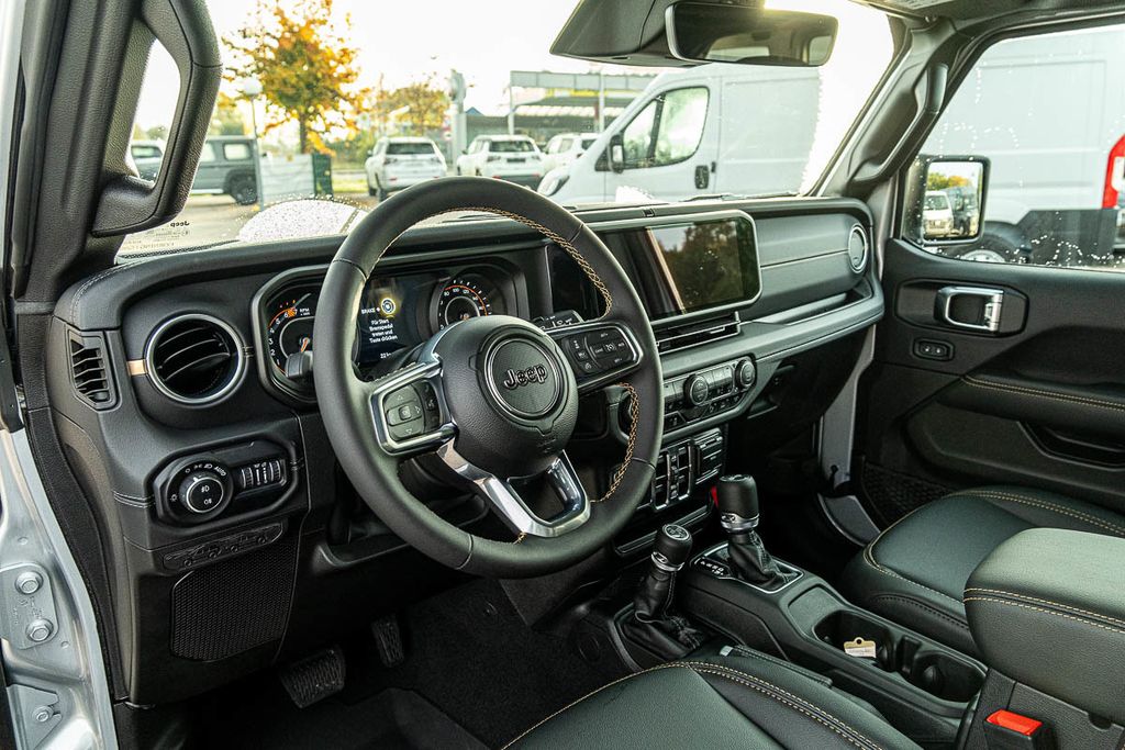 Jeep Wrangler 2024