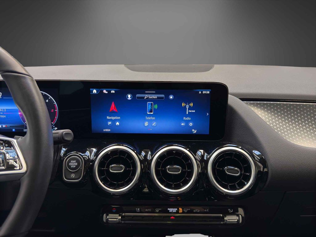 Mercedes-Benz B 180 2024