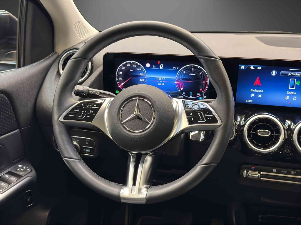 Mercedes-Benz B 180 2024