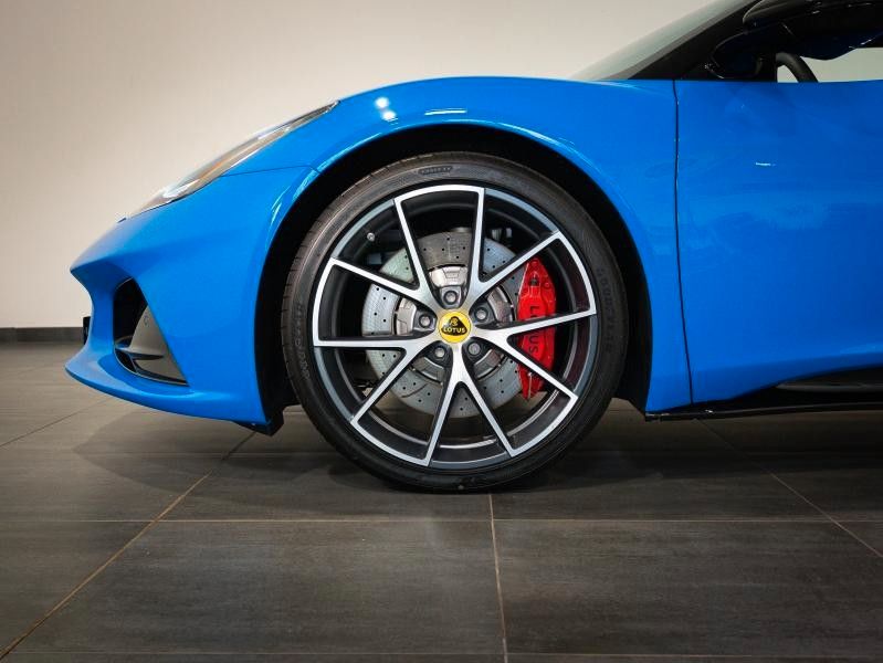 Lotus Emira 2024