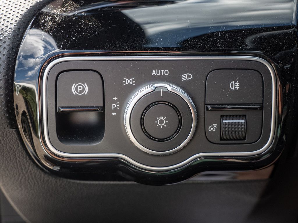 Mercedes-Benz CLA 250 2025