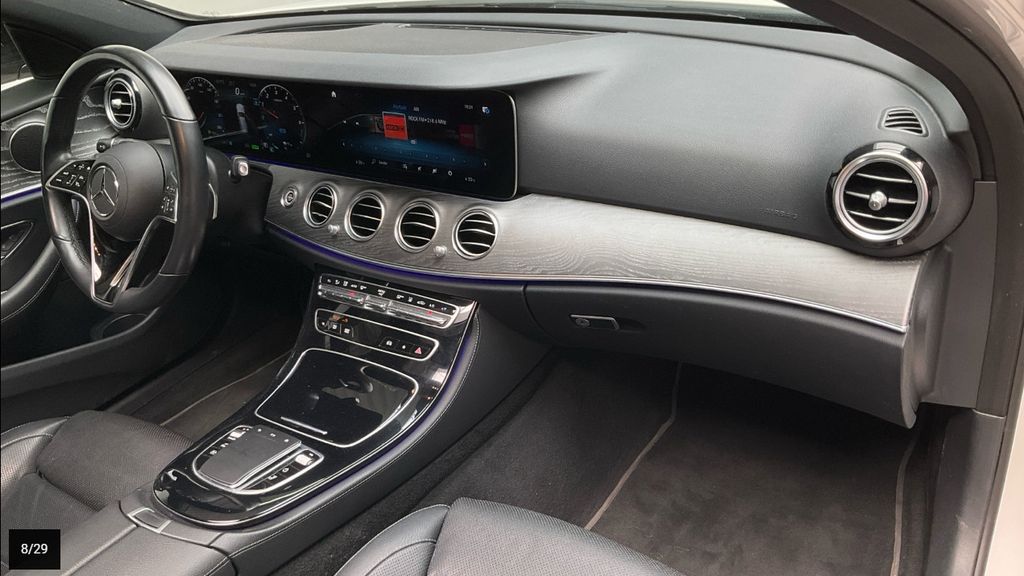 Mercedes-Benz E 300 2022