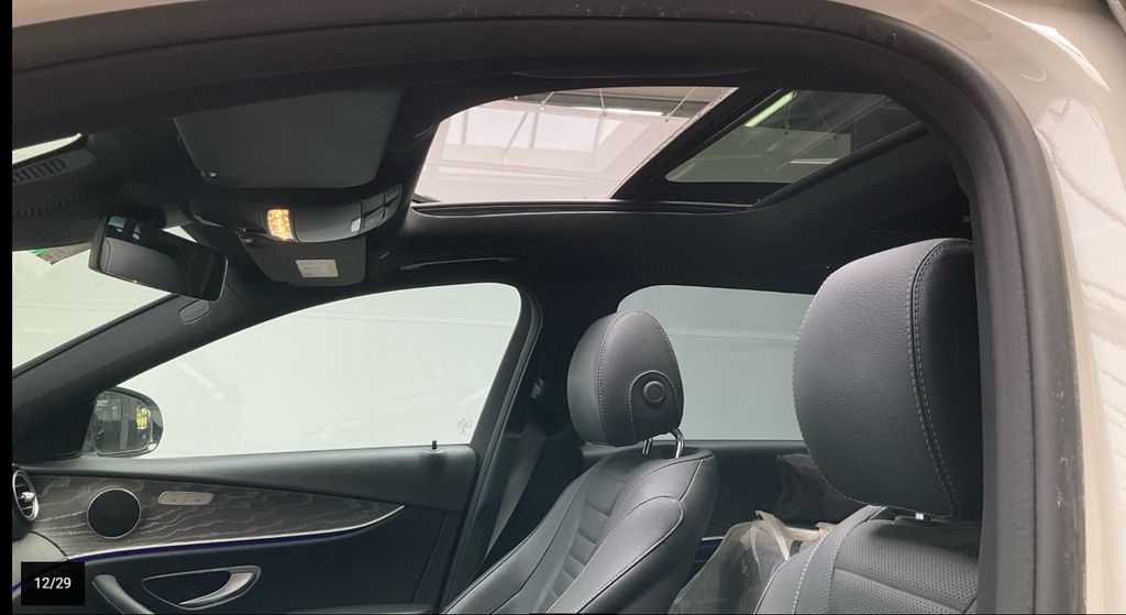 Mercedes-Benz E 300 2022