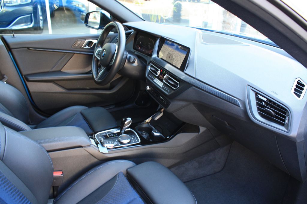 BMW 218 Gran Coupé 2024