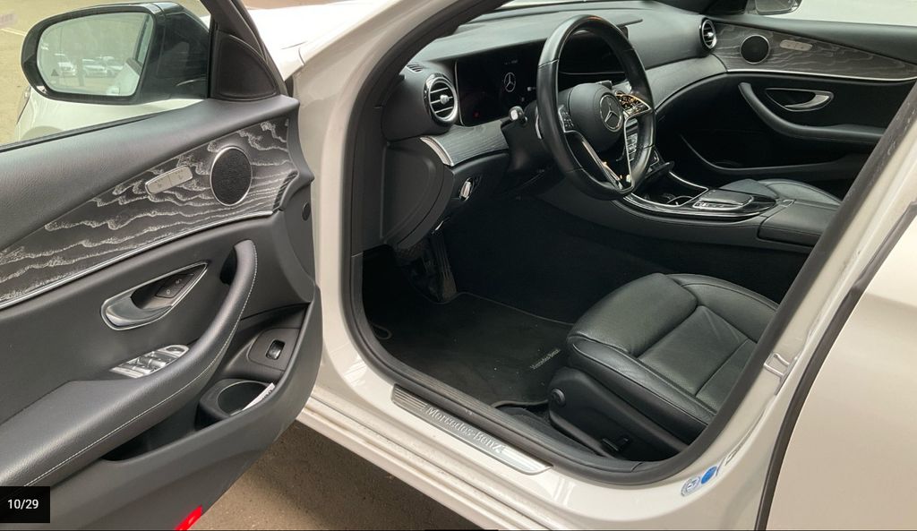 Mercedes-Benz E 300 2022