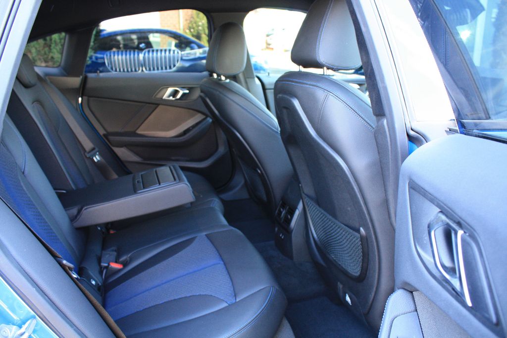 BMW 218 Gran Coupé 2024