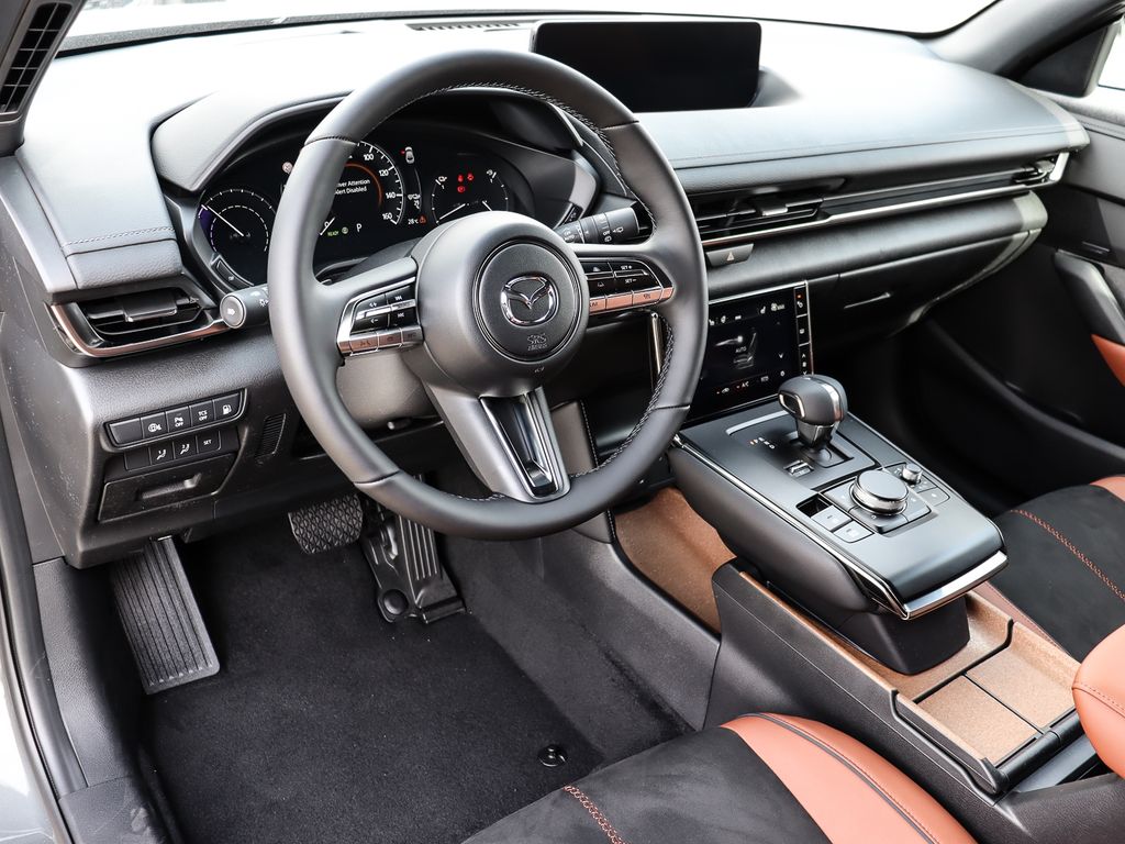 Mazda MX-30 2025