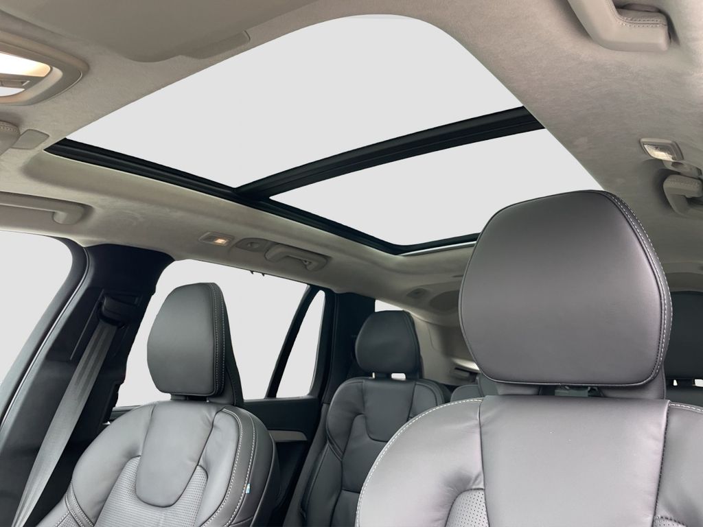 Volvo XC90 2024