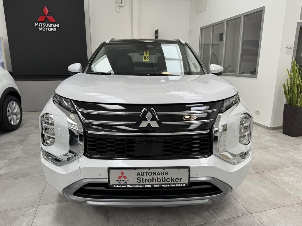 Mitsubishi Outlander 2025