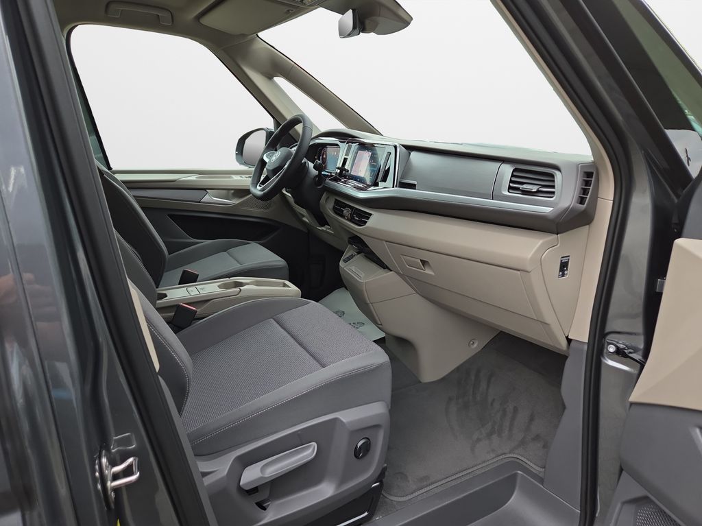 Volkswagen T7 Multivan 2025