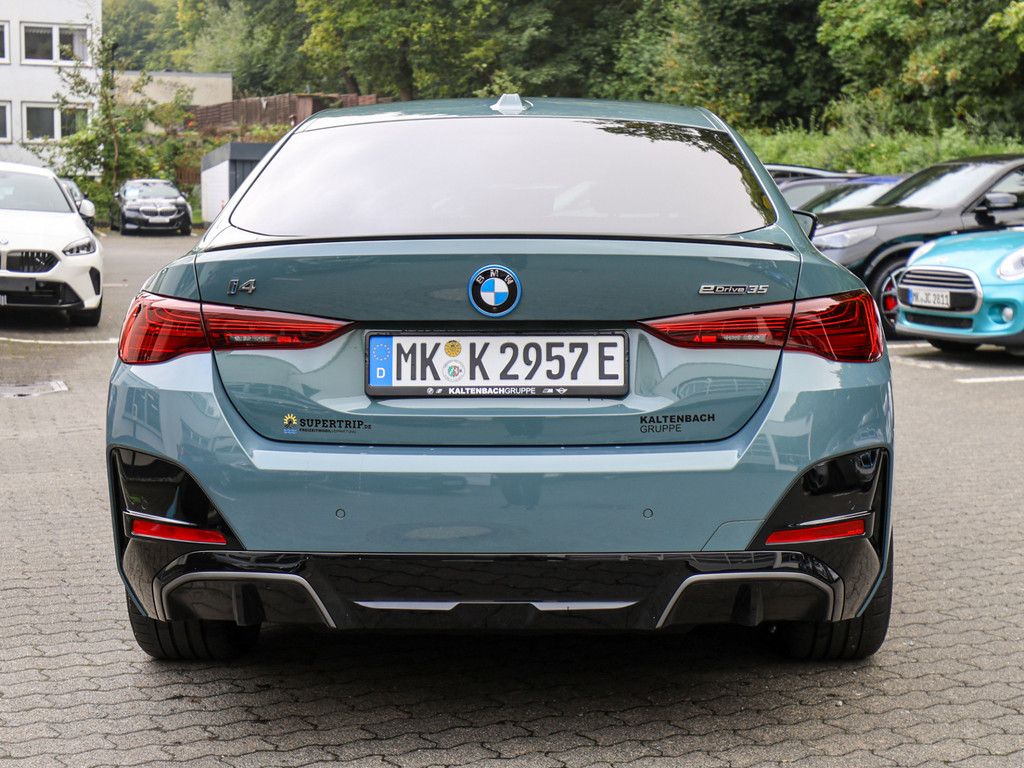 BMW i4 2024