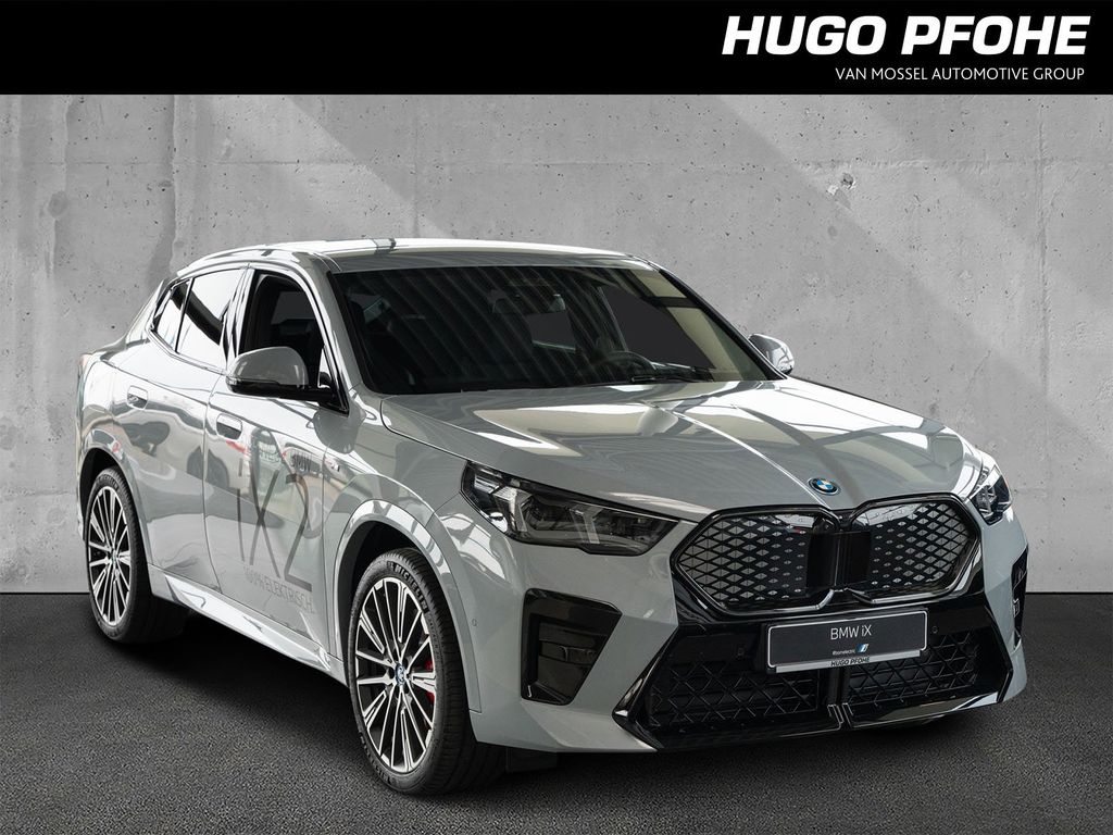 BMW iX2 2025
