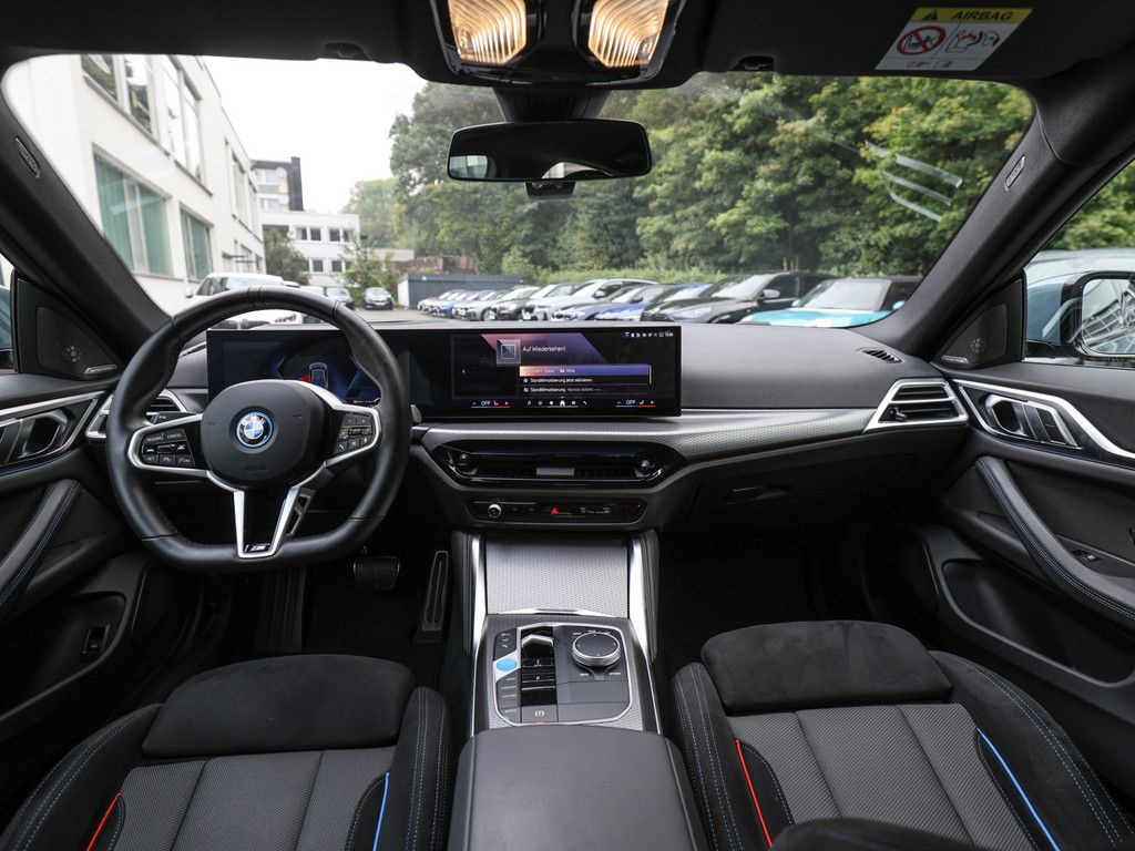 BMW i4 2024