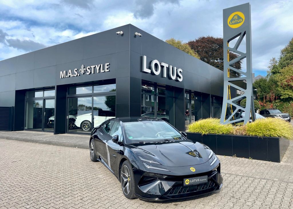 Lotus Emeya 2025