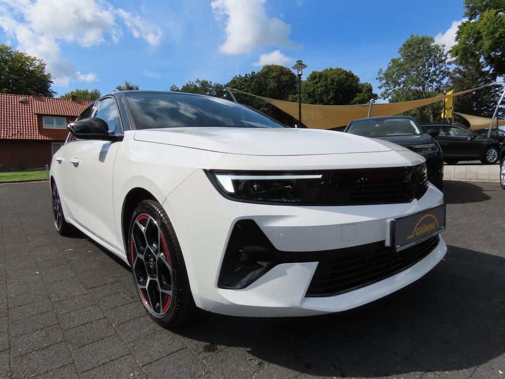 Opel Astra 2023