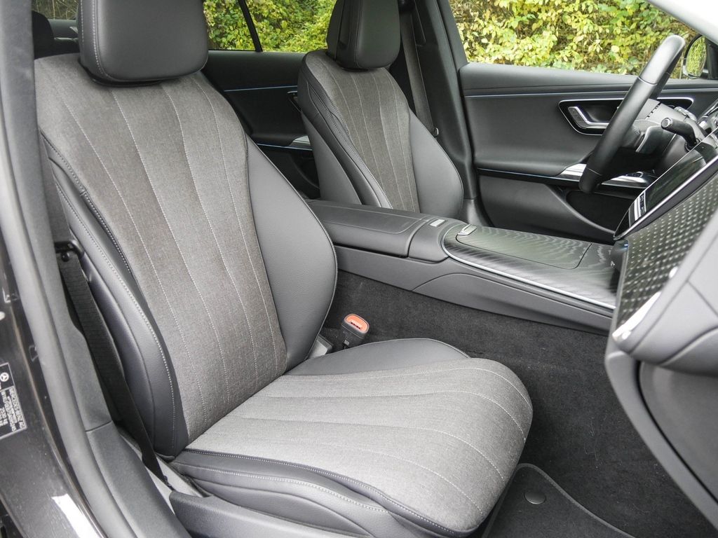 Mercedes-Benz E 220 2024