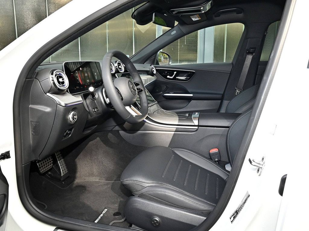 Mercedes-Benz C 200 2025