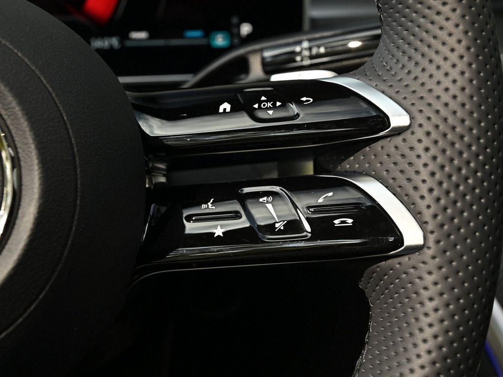 Mercedes-Benz C 200 2025