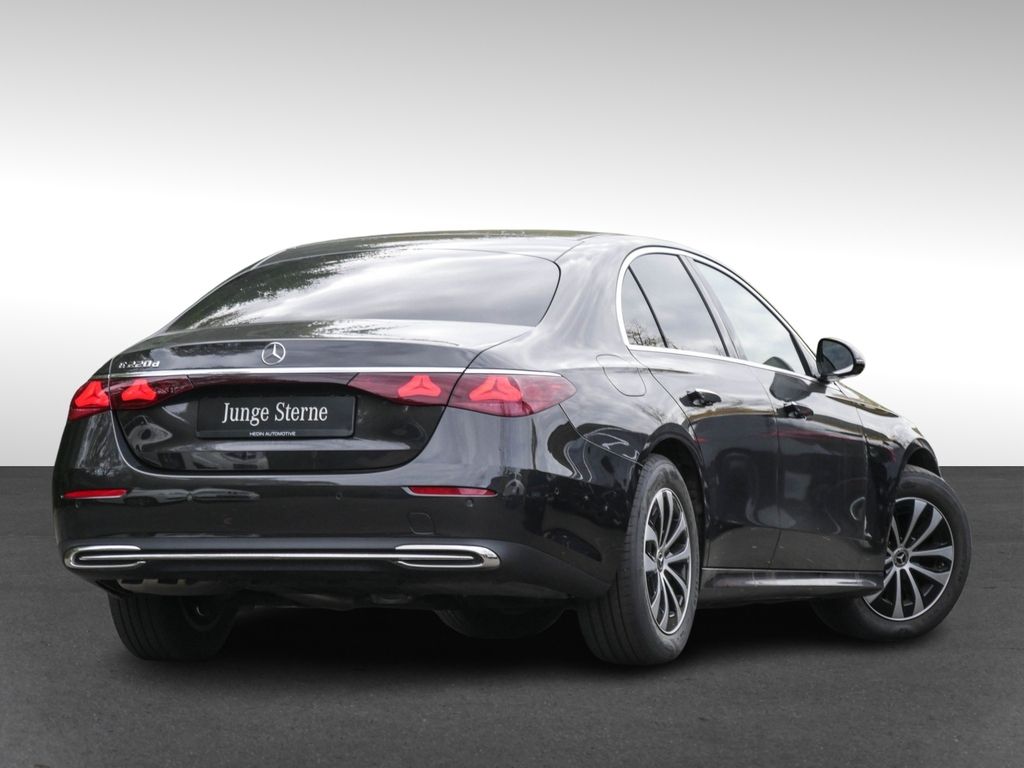 Mercedes-Benz E 220 2024
