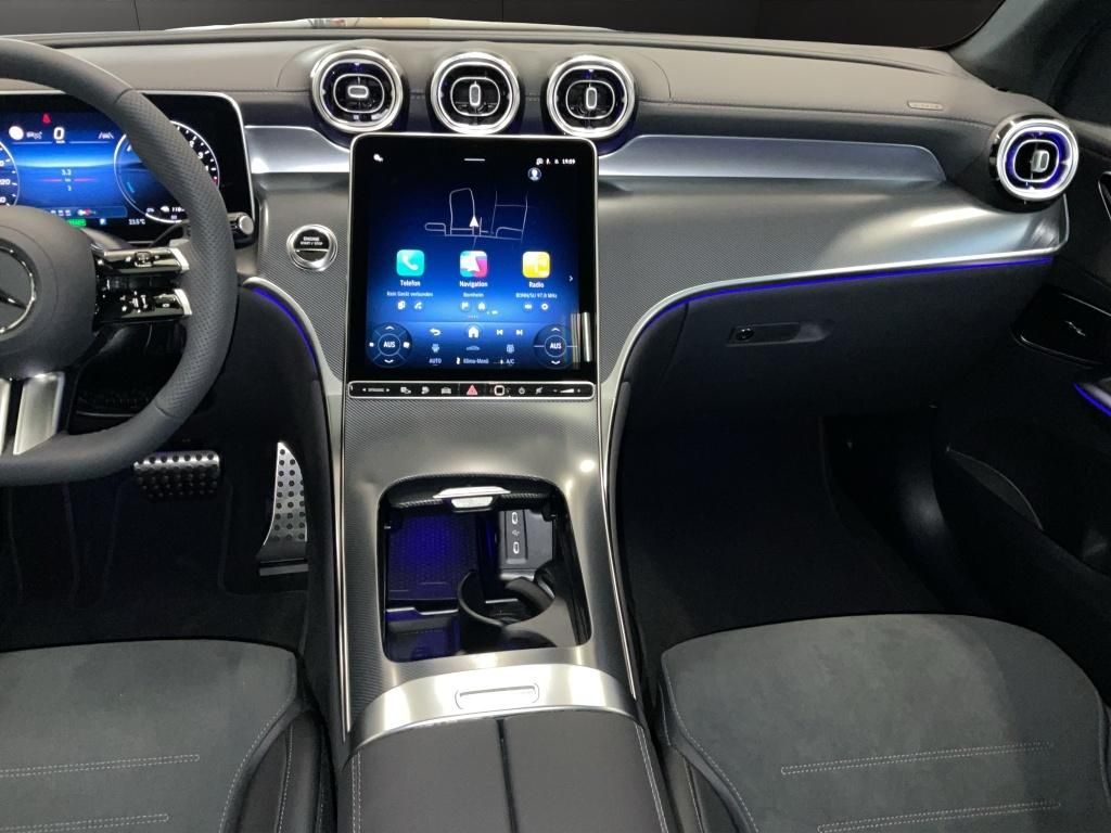Mercedes-Benz GLC 300 2025
