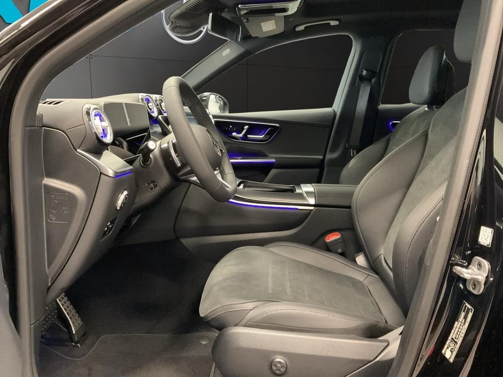 Mercedes-Benz GLC 300 2025