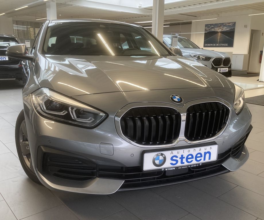 BMW 118 2022