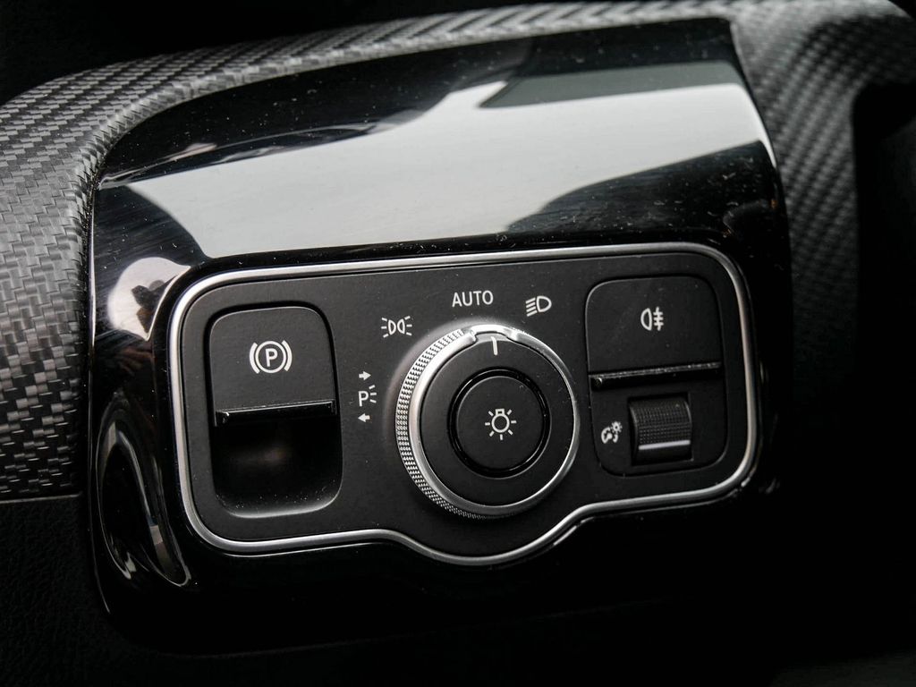 Mercedes-Benz A 200 2024