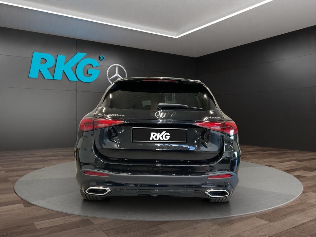 Mercedes-Benz GLC 300 2025