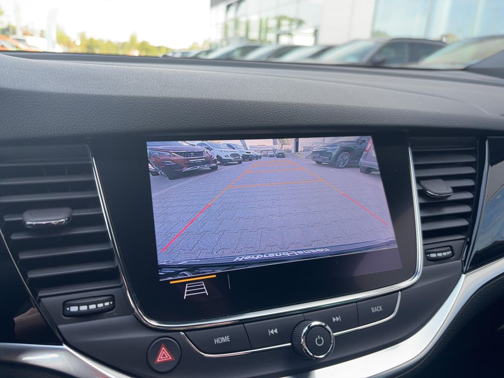 Opel Astra 2021