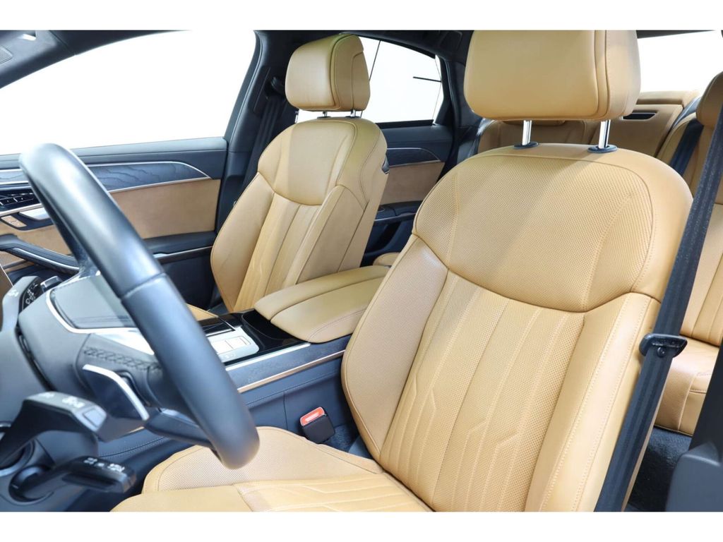 Audi A8 2023