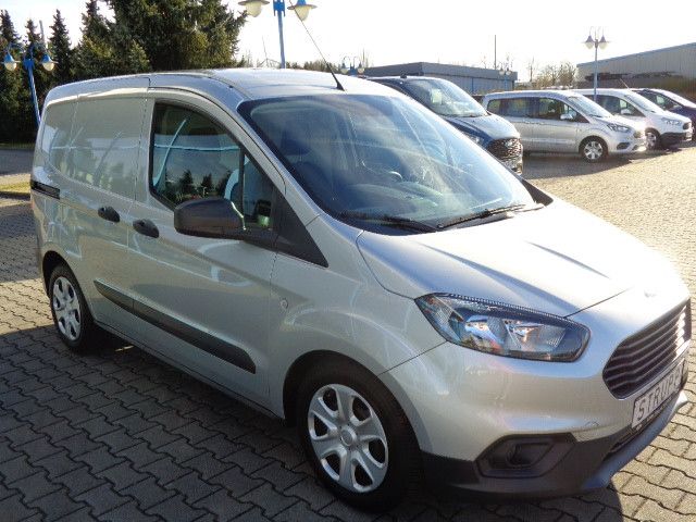 Ford Transit Courier 2021