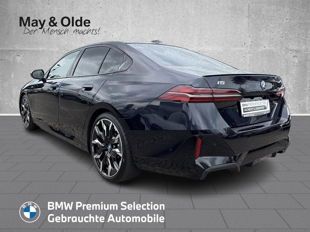 BMW i5 2024