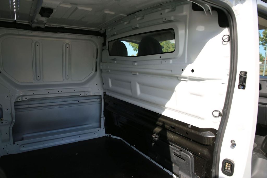 Nissan Primastar 2022