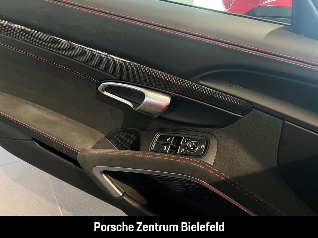 Porsche Boxster 2024