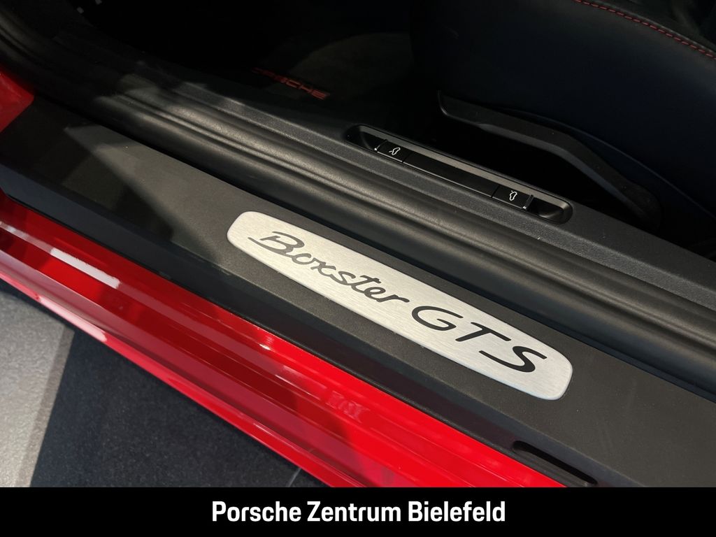 Porsche Boxster 2024