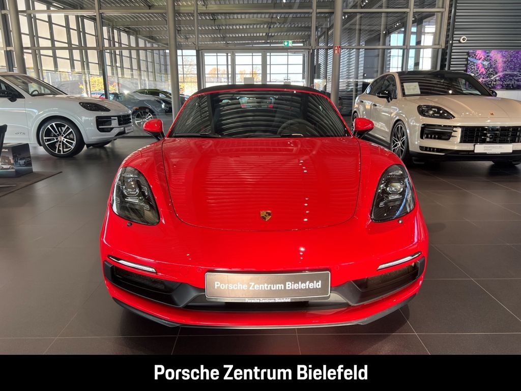 Porsche Boxster 2024
