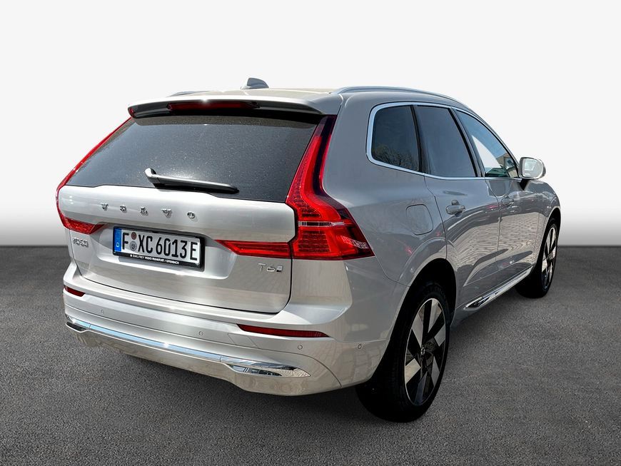 Volvo XC60 2025