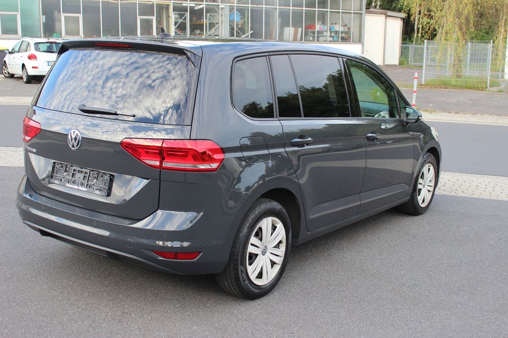 Volkswagen Touran 2019